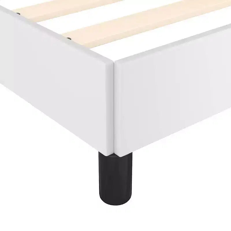 Cadre de lit California King, cadre de lit plateforme rembourré en similicuir, blanc, sans matelas