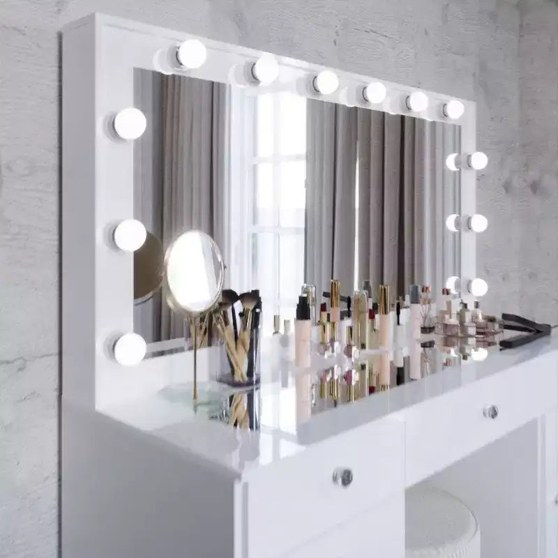 Coiffeuse blanche Georgina avec boutons en cristal - Boahaus
