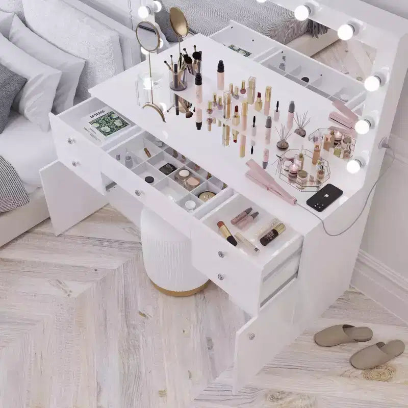 Coiffeuse blanche Georgina avec boutons en cristal - Boahaus